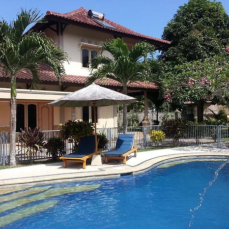 Sari Inn Kuta  Exterior photo