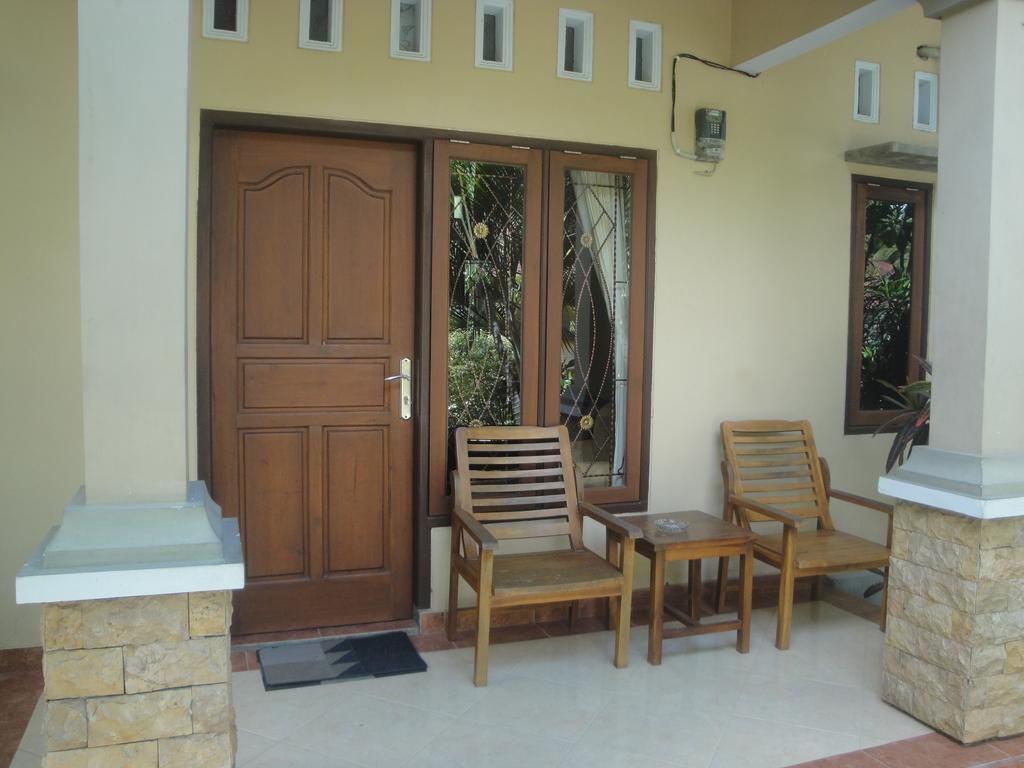 Sari Inn Kuta  Exterior photo