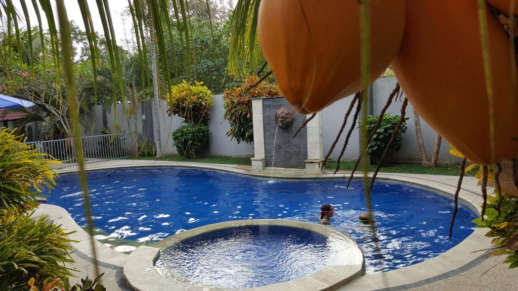 Sari Inn Kuta  Exterior photo